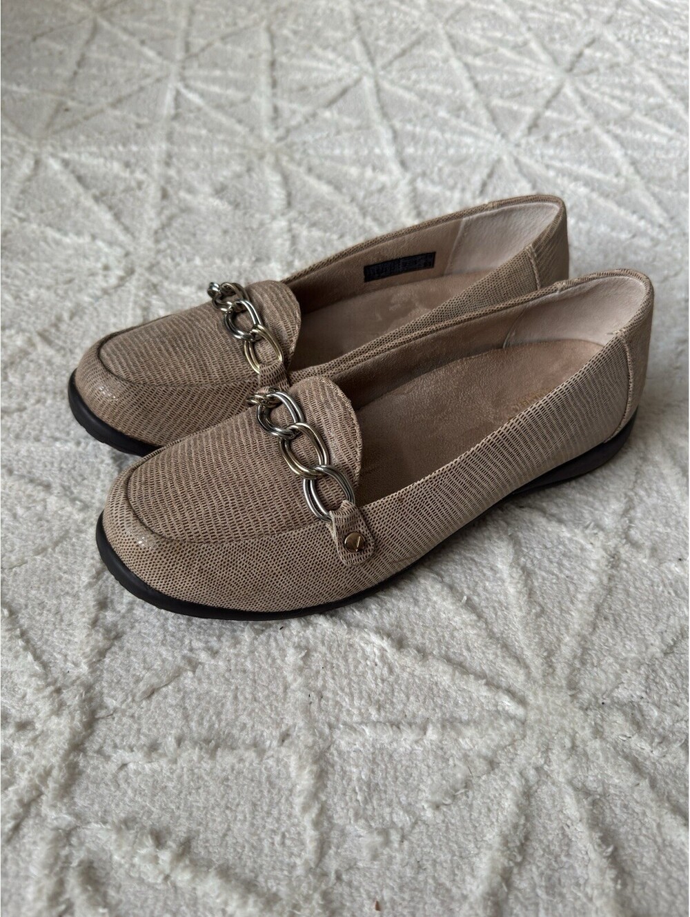 Vionic Alda Horsebit Loafers Women’s US 9 Wide Pewter Embossed Leather Comfort - Picture 7 of 9